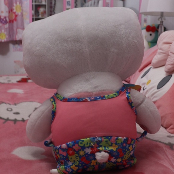 Build-a-Bear Hello Kitty Summer Plush with Popsicle - Picture 3 of 3